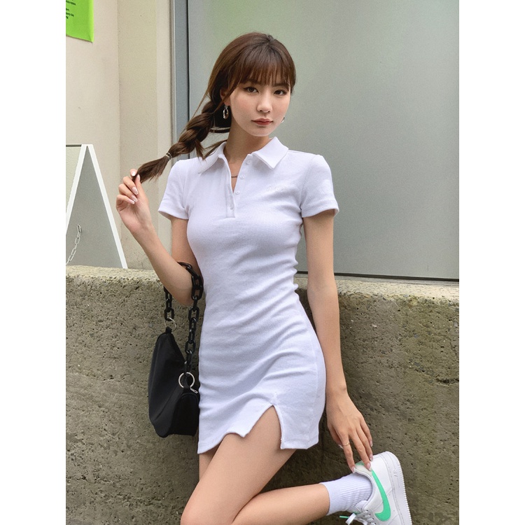 Đầm Tay Ngắn Cổ Polo Màu Trơn Xẻ Tà Phối Nút Thời Trang Cho Nữ