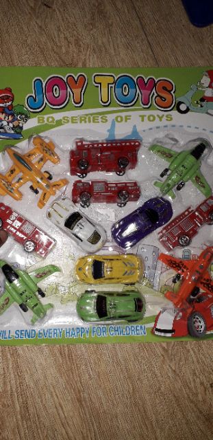 Sét 12 mô hình xe cứu hỏa và máy bay bằng nhựa chạy chớn