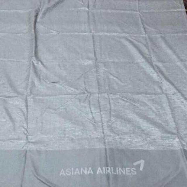 chăn mỏng airlines