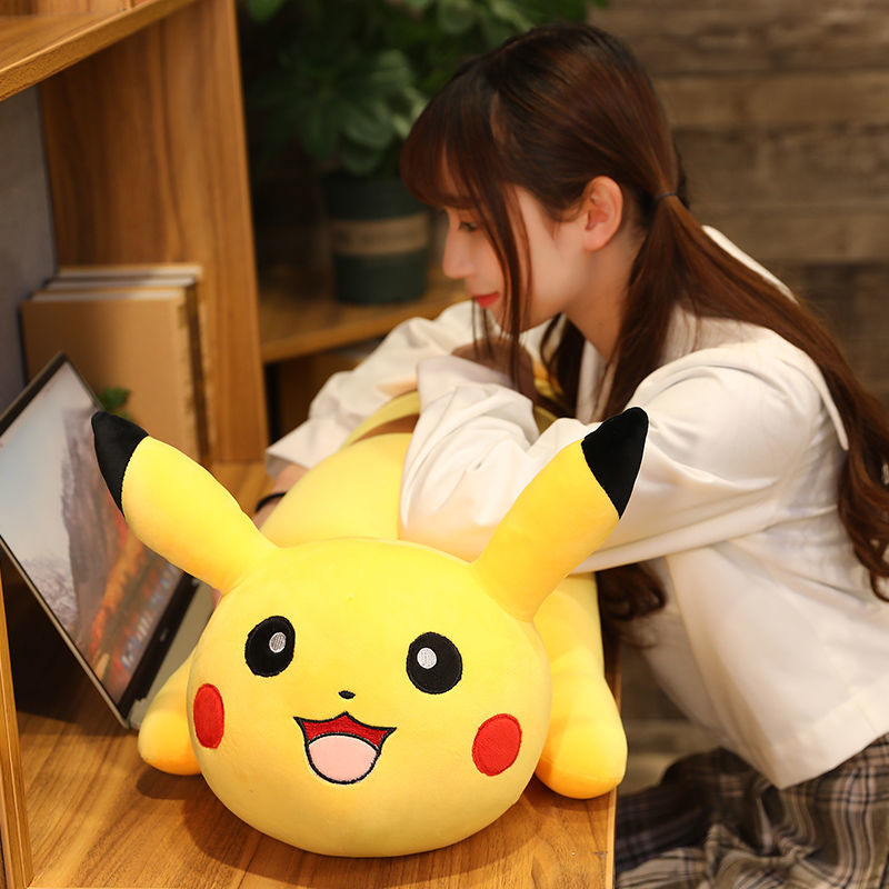 Pikachu Nhồi Bông Xinh Xắn Đáng Yêu Làm Gối Ôm Tiện Lợi