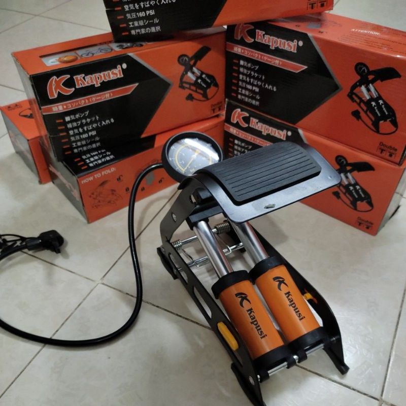 Bơm xe máy đạp chân Kapusi, ống bơm lốp ô tô 2 xilanh