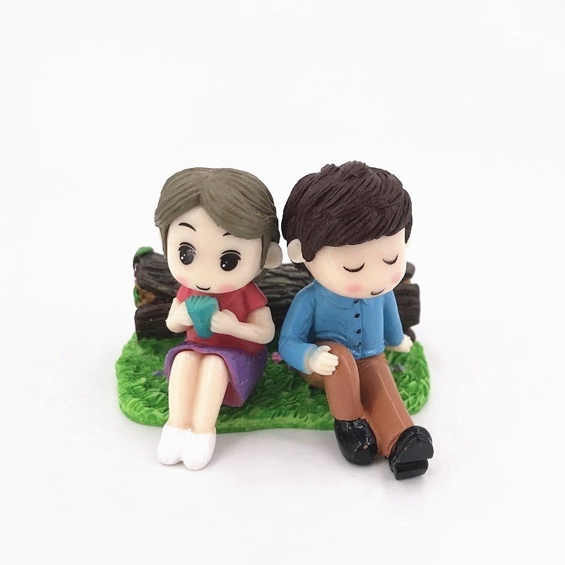 Set 2 Mô Hình Cặp Đôi Lãng Mạn Trang Trí Vườn