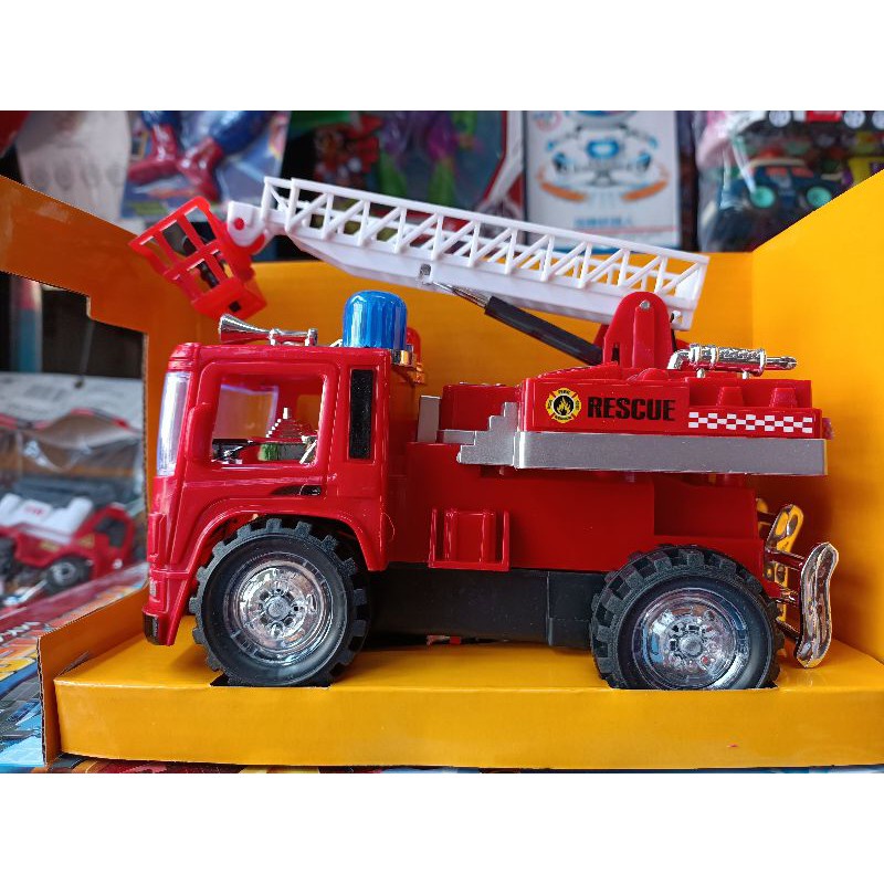 Đồ Chơi Xe Cứu Hỏa Chạy Pin Có Nhạc và Đèn (kèm pin)