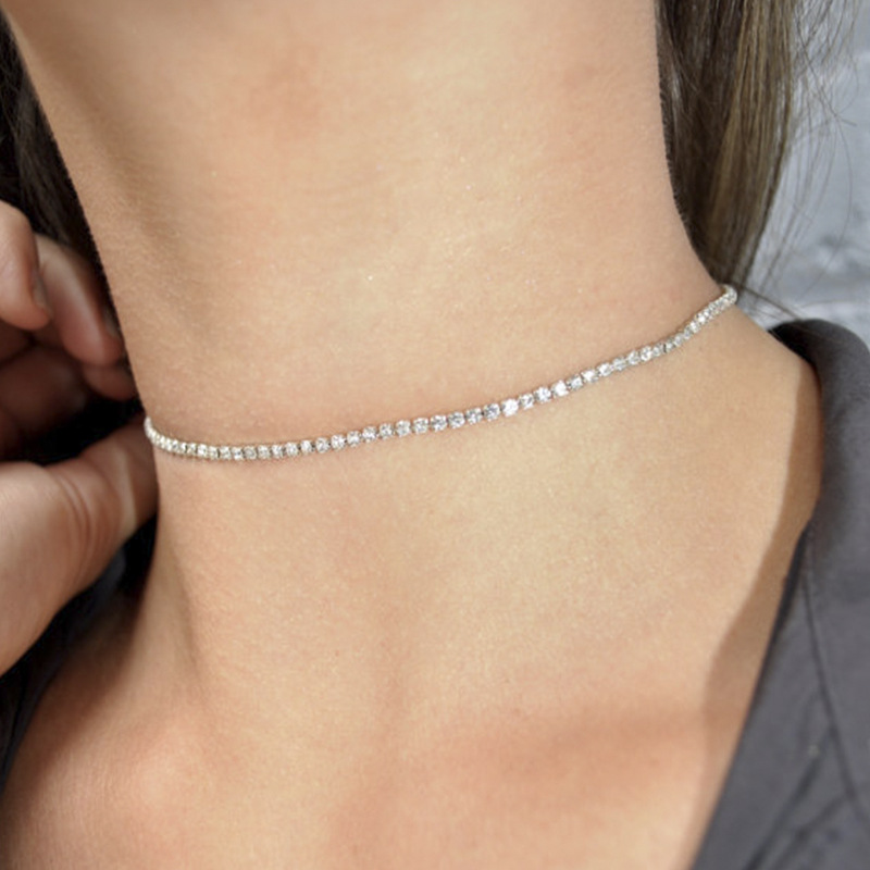 Vòng Cổ Choker Đính Đá Pha Lê Trắng Đơn Giản