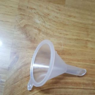 Phễu chiết mỹ phẩm mini