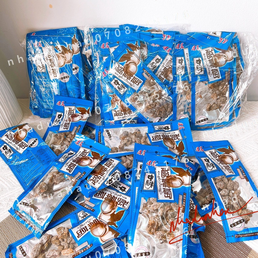 Sỉ - Một lốc gồm 20 gói xí muội ô mai nho muối Hongkong gói 25gam