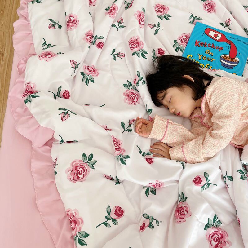 Bộ chăn ga gối drap giường nhập khẩu cao cấp chất vải đũi viền bèo - Chăn hè trần bông họa tiết hoa hồng