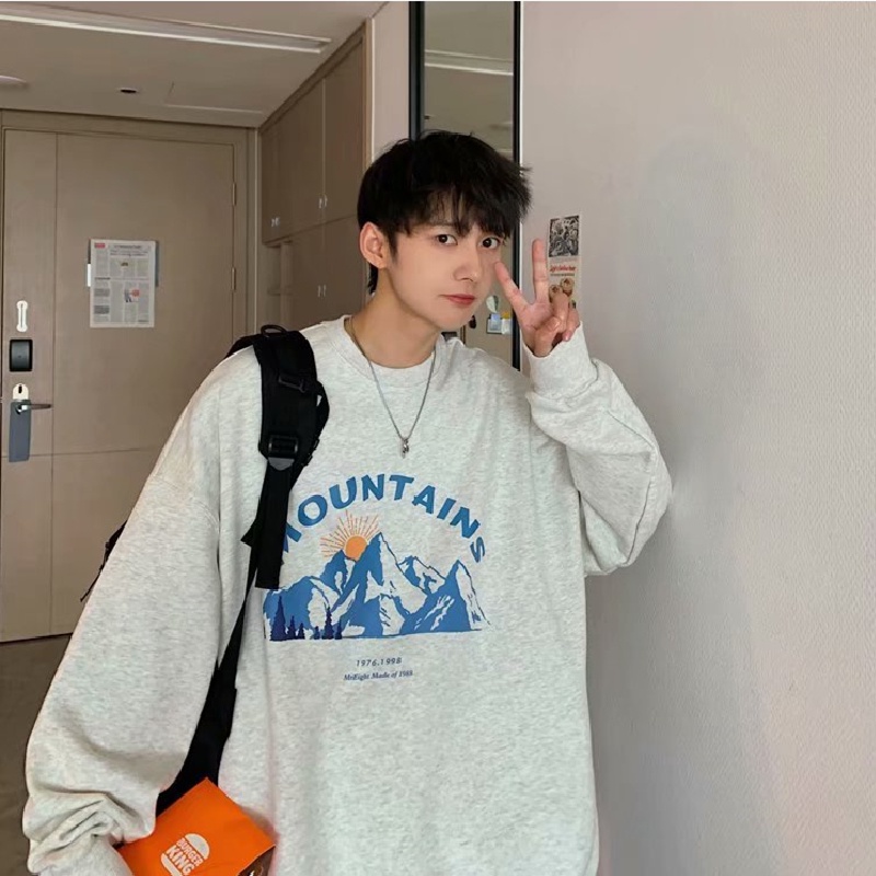 Áo sweater tay dài cổ tròn dáng rộng in họa tiết hoạt hình phong cách đường phố năng động Hàn Quốc cho nam