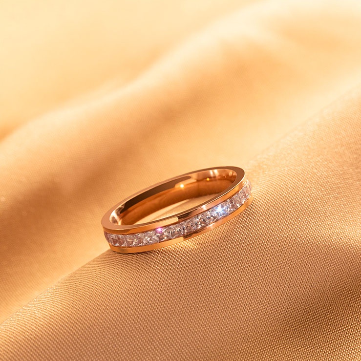 Nhẫn bằng thép titan đính đá zircon nhiều màu độc đáo cho nữ - KHÔNG GỈ - KHÔNG PHAI MÀU