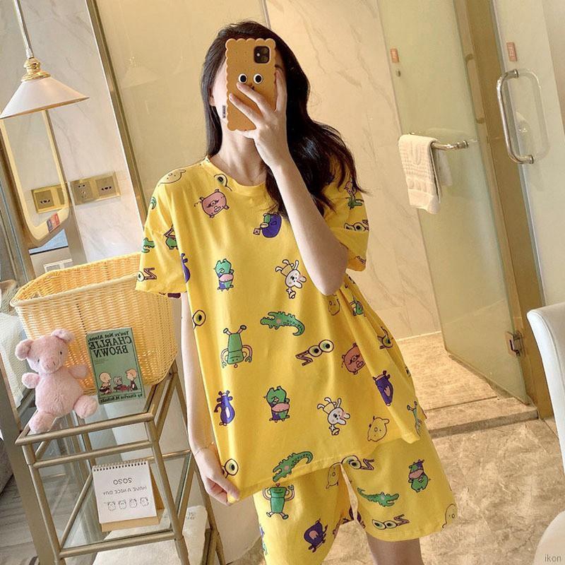 Bộ đồ ngủ vải thun với áo ngắn tay dễ thương dành cho nữ