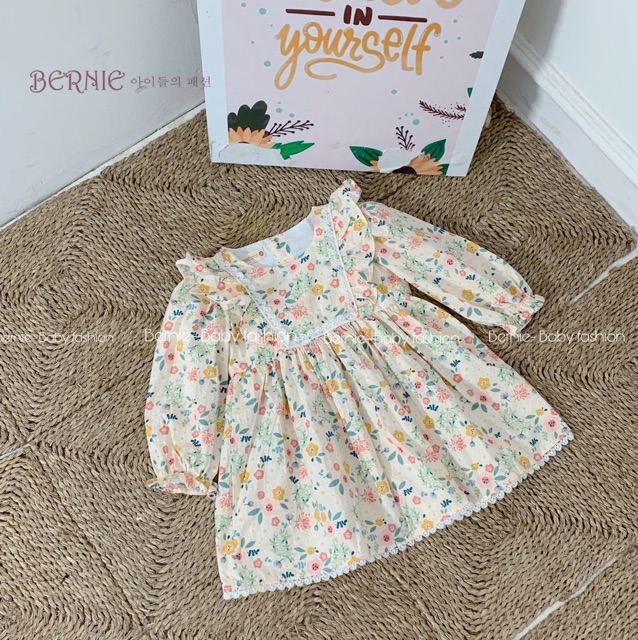 Váy thô dài tay thu đông phối ren ngực cho bé từ 9 đến 19kg_Bernie Kids