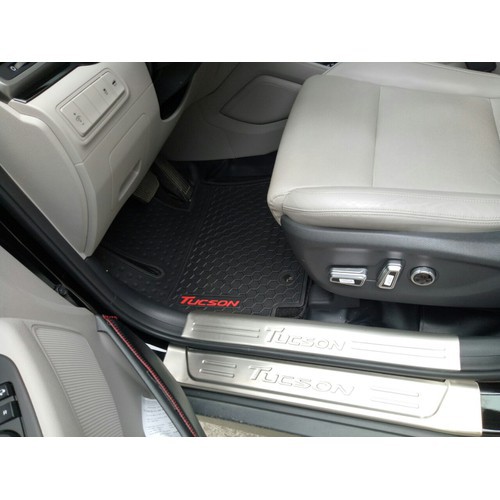 ỐP BẬC TRONG NGOÀI TUCSON 2016- 2019