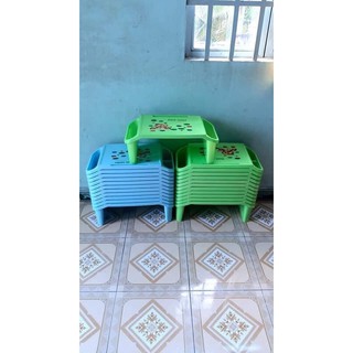 bàn nhựa đa năng cho bé