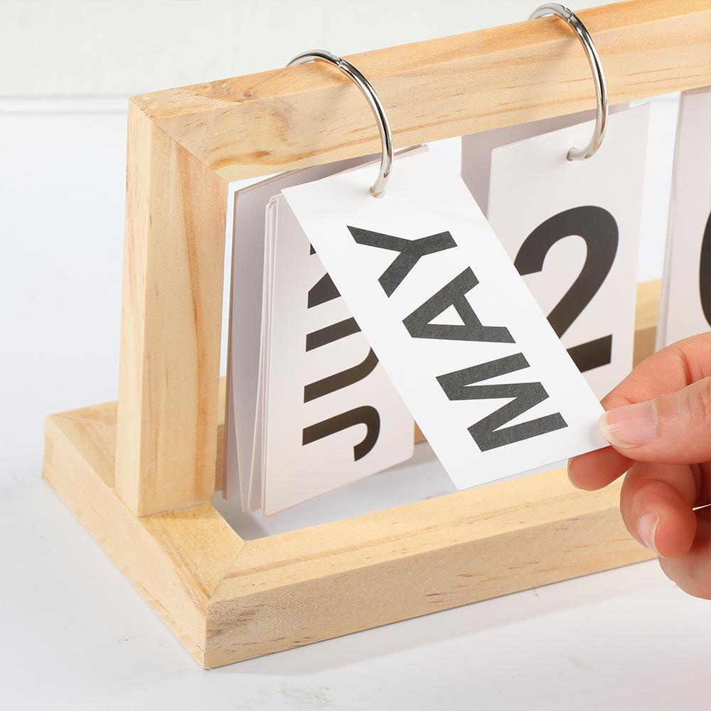 Lịch Gỗ Để Bàn Thiết Kế Sáng Tạo Dùng Trang Trí