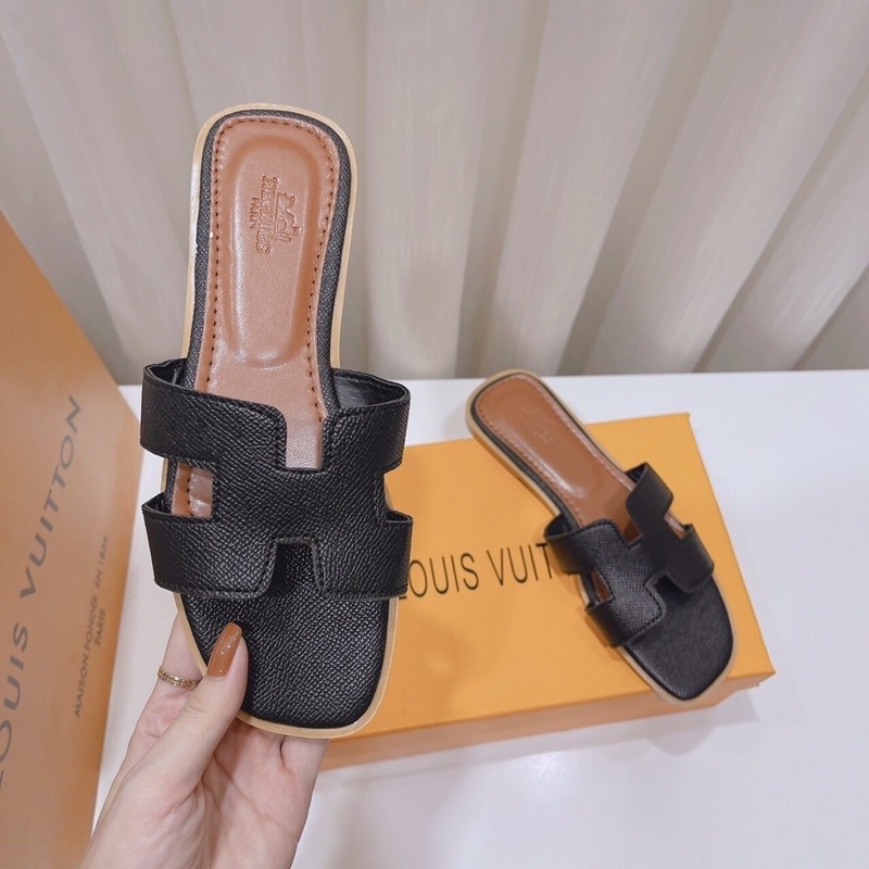 Dép Lê Quai Đeo Chữ H Mẫu Hotrend Đế Mềm Đi Ôm Chân Mới ( mã DCH )