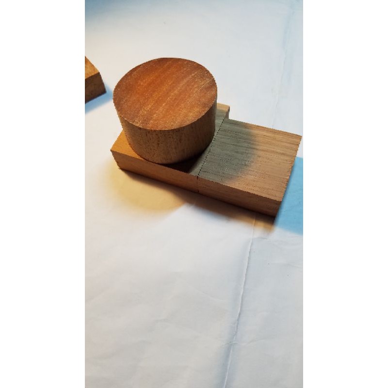 khối trụ tròn phi 6x3cm. vuông 6x6x2, 5x5x2cm