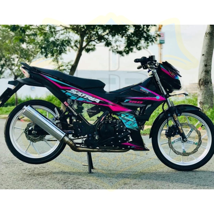 ( Quí khách vui lòng mang ra tiệm cho thợ dán ) Tem satria fi xanh hồng