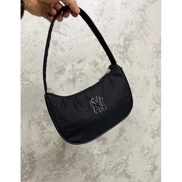 Kẹp Nách MLB B4602 NY HOBO BAG DESIGN BLACK