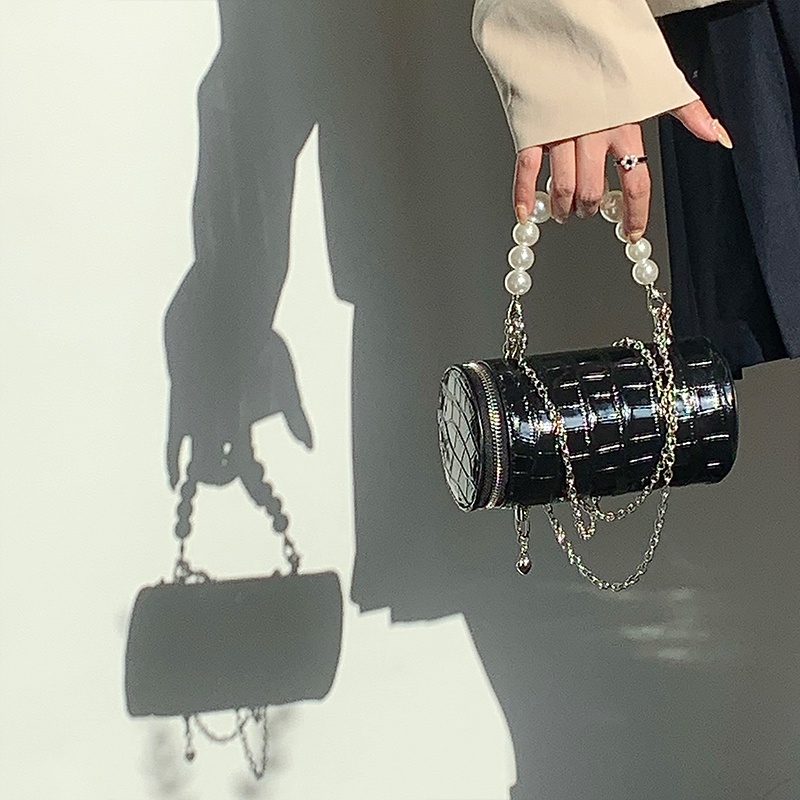 Túi đeo vai IELGY họa tiết da cá sấu đính ngọc trai giả phối dây xích thời trang retro dành cho nữ