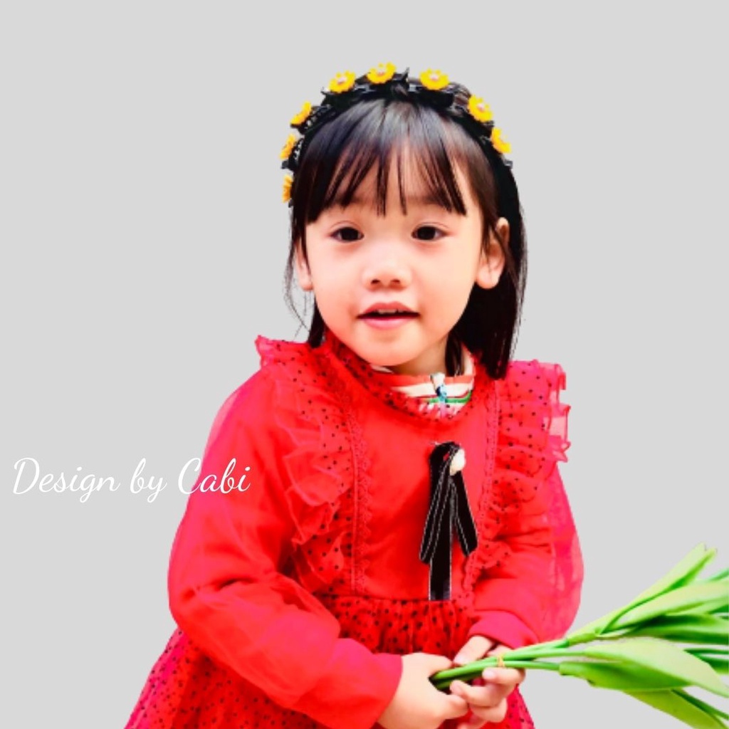 Bờm tóc tạo phồng đính hoạ tiết hoa phong cách Hàn Quốc dành cho bé gái.