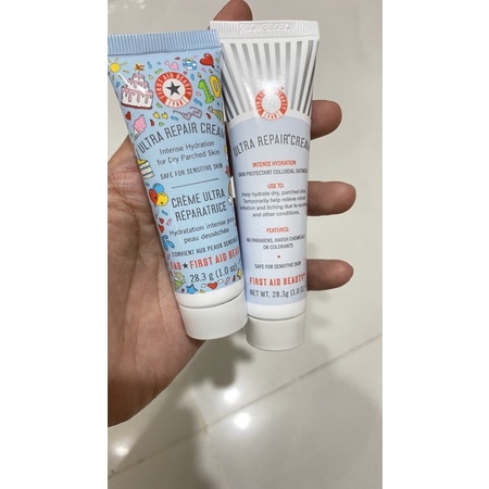 Kem dưỡng First Aid Beauty ULTRA REPAIR CREAM INTENSE HYDRATION 226gr