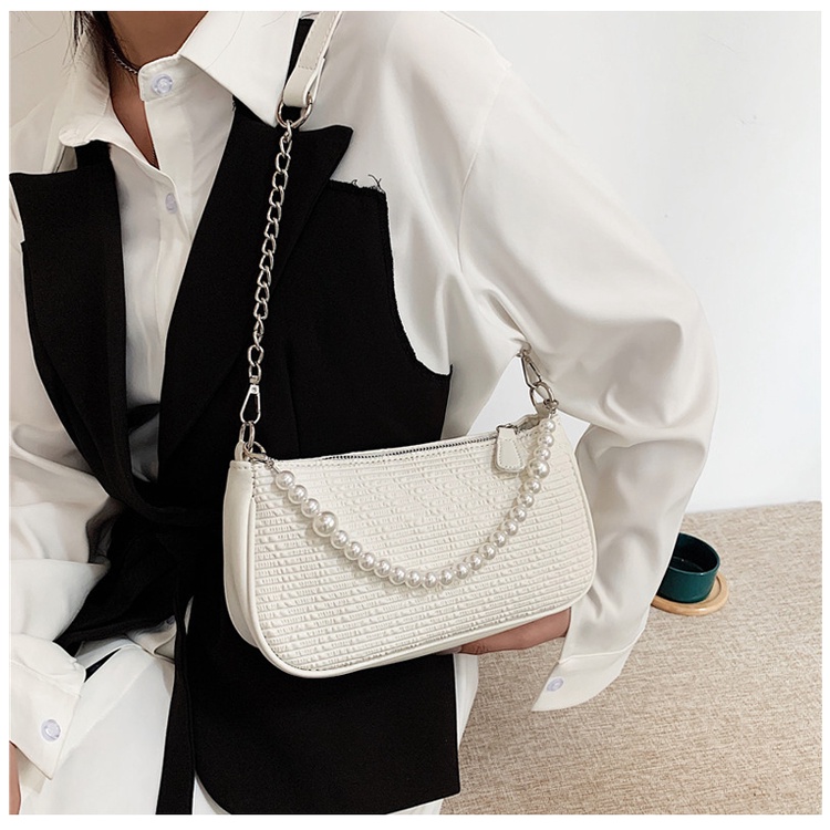 Bag female black fold butterfly bag 2021 new trendy baguette bag pearl portable underarm bag shoulder messenger bag