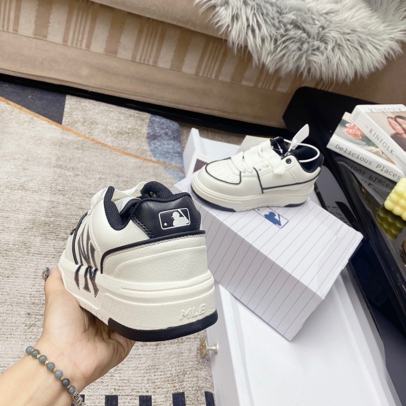 GIÀY M.L.B CHUNKY LINER NY BLA.CK WHITW SC