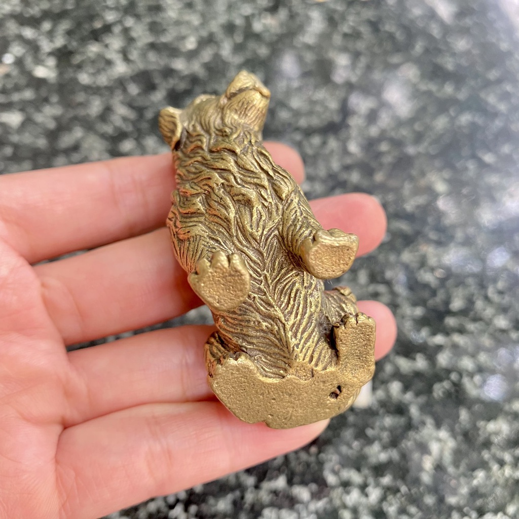 Tượng Đồng Chú Chó Golden Ngồi, Đem Lại Sự May Mắn Tài Lộc cho Người tuổi Tuất, Vật Phẩm Trưng Bày