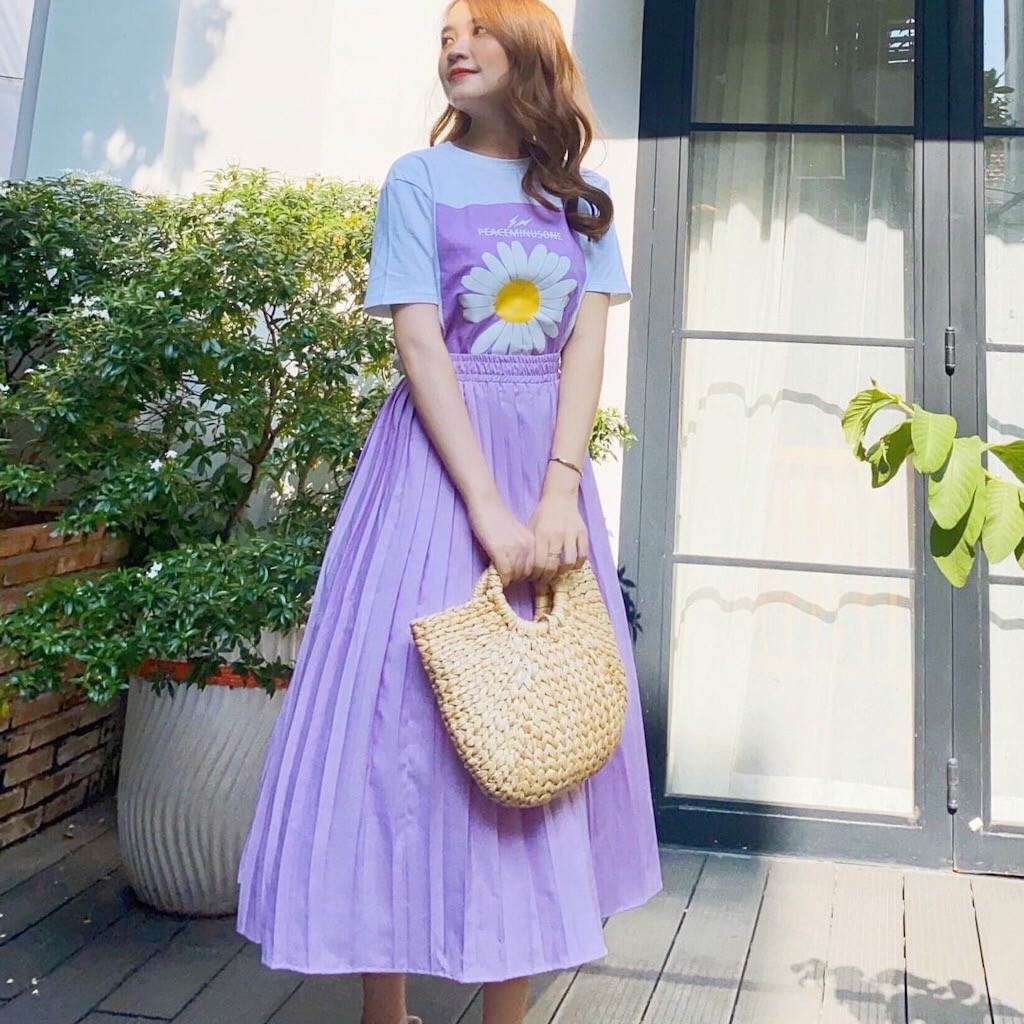 Set Ulzzang Áo thun hoa cúc và Chân váy Midi xếp li VINTAGE STORE