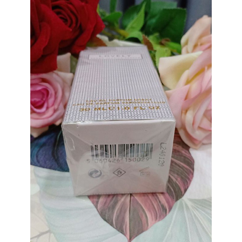 Nước hoa Lovely by Sarah Jessica Parker  30ml Auth 💯%