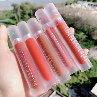 Son Kem Maffick Thiết Kế Vỏ Trong Mờ Đẹp Mắt