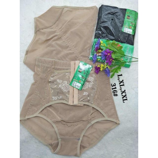 Quần gen móc cài tiện lợi cho bạn gái