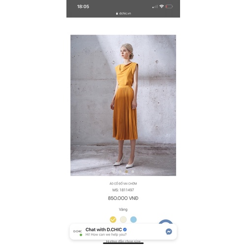Chân váy vàng xếp ly Dchic size M new tag