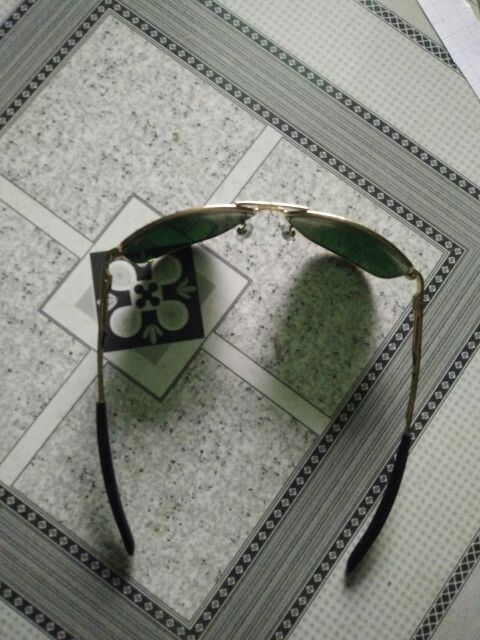 Kính nam hiệu rayban | BigBuy360 - bigbuy360.vn