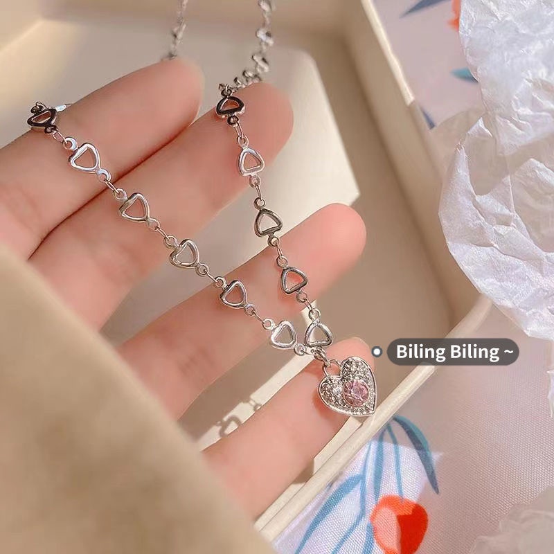 Dây Chuyền Mặt Trái Tim Đính Đá Hồng Phong Cách Ngọt Ngào Sang Trọng