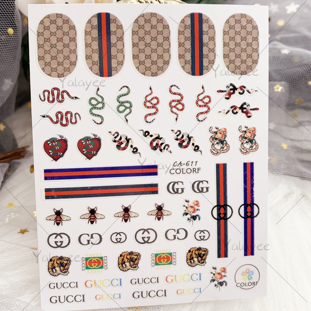 Miếng dán trang trí móng hình rắn gucci độc đáo