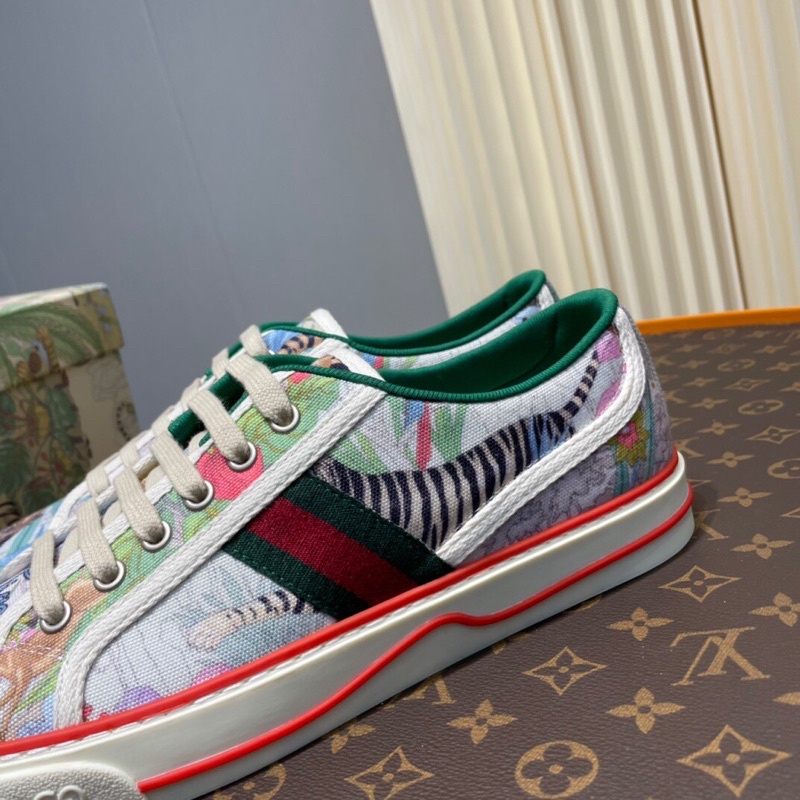 Giày thể thao cho nam và nữ cao cấp thương hiệu Gucci GC/GG hoạ tiết con hổ mẫu mới trẻ trung phong cách