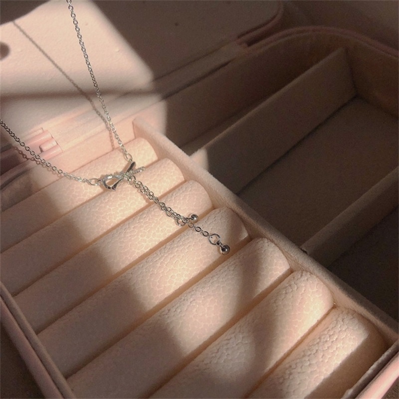 Dây Chuyền Dáng Dài Đính Nơ Tua Rua Thời Trang Cho Nữ