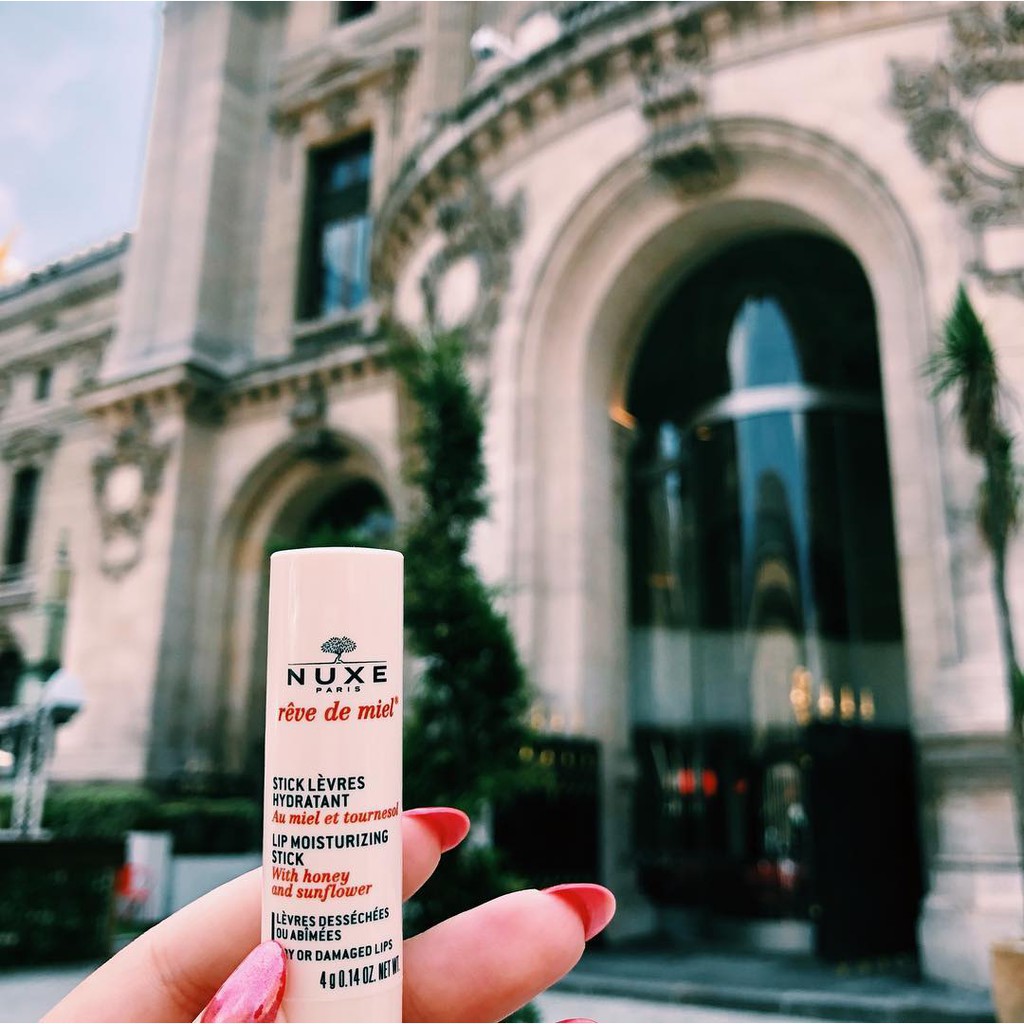 Son Dưỡng Nuxe Reve De Miel Lip Moisturizing Stick (4g)