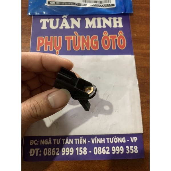 Cảm biến ABS trước Focus