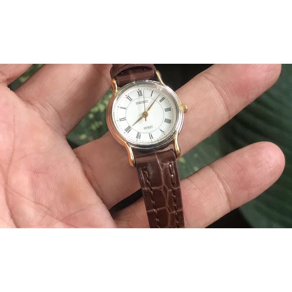 Đồng hồ Sieko nữ