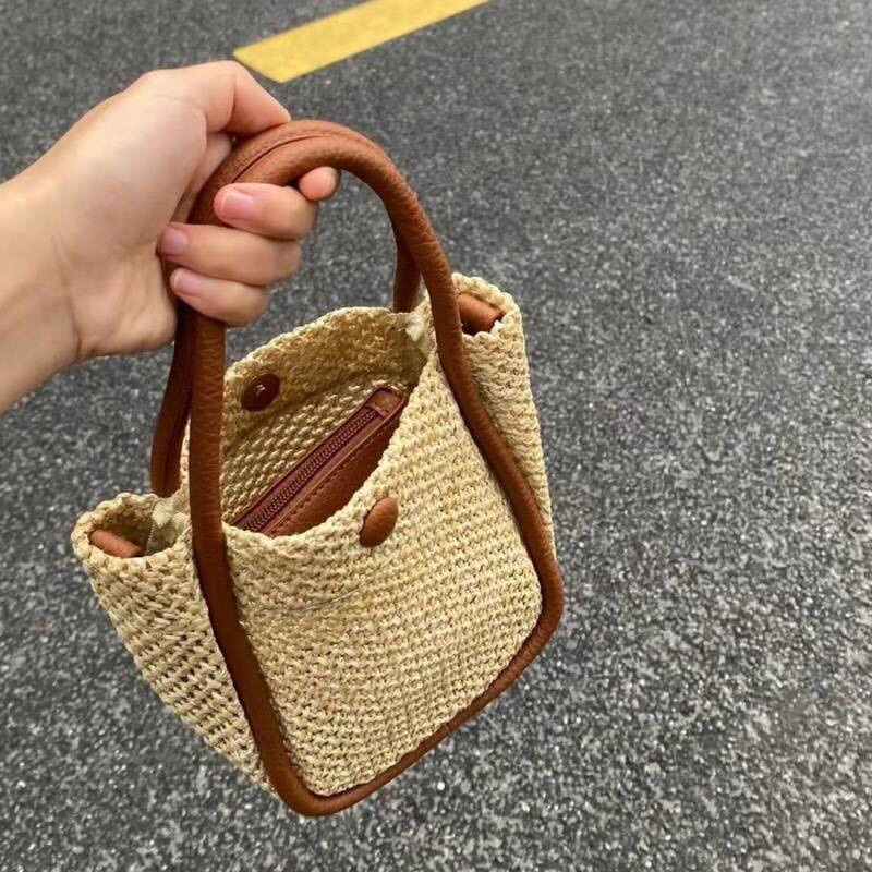 [SẴN] Túi cói đi biển kèm túi da nhỏ bên trong_có nút bấm và dây đeo