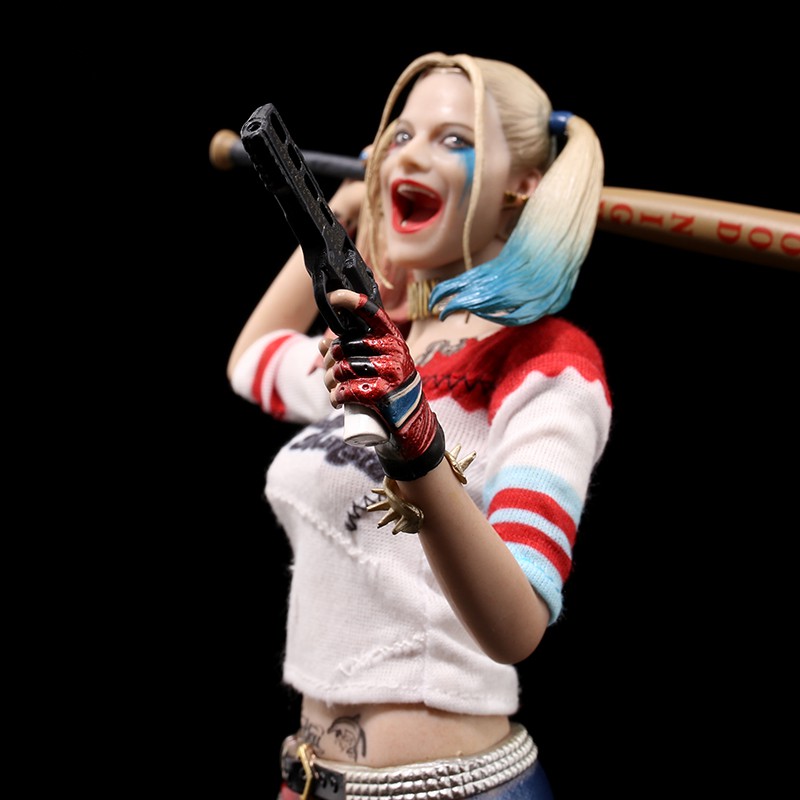 Mô hình DC Crazy Toys Harley Quinn Suicide Squad 1/6 Figure