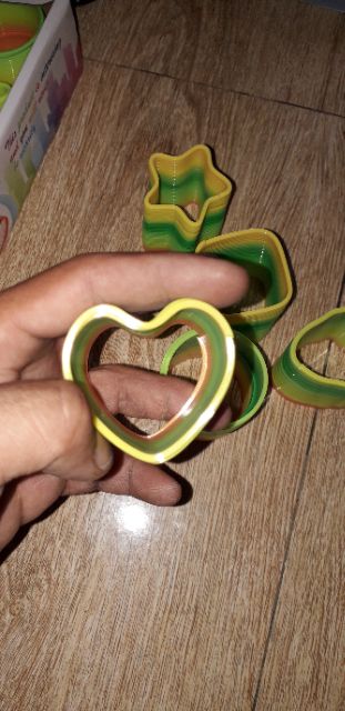 Combo 6 cái cấu hình Lò xo loại trung bằng nhựa rất đẹp có 6 mẫu khác nhau