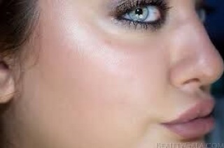 Phấn bắt sáng 4 ô wet n wild