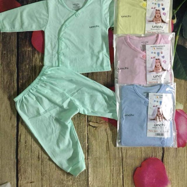 Bộ unchi cúc lệch
