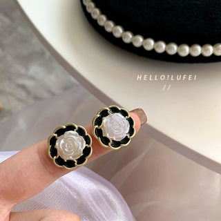 Bông tai nữ hoa hồng dáng tròn xinh xắn thanh lịch dễ thương mẫu mới nhất BT65