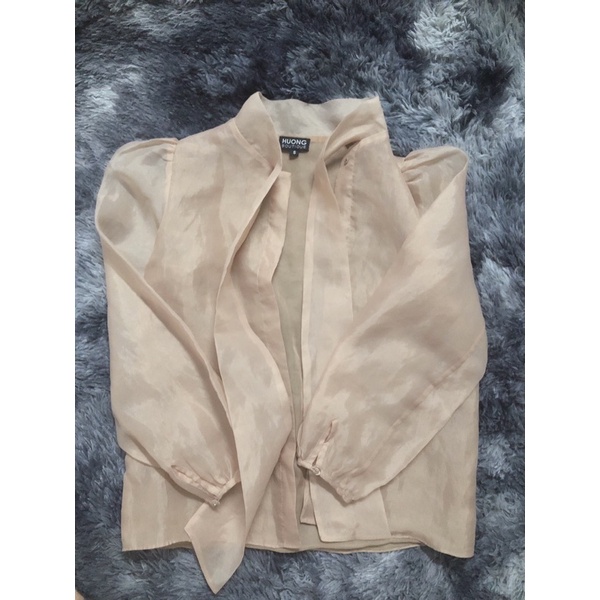 Pass áo sơ mi tơ Hương Botique