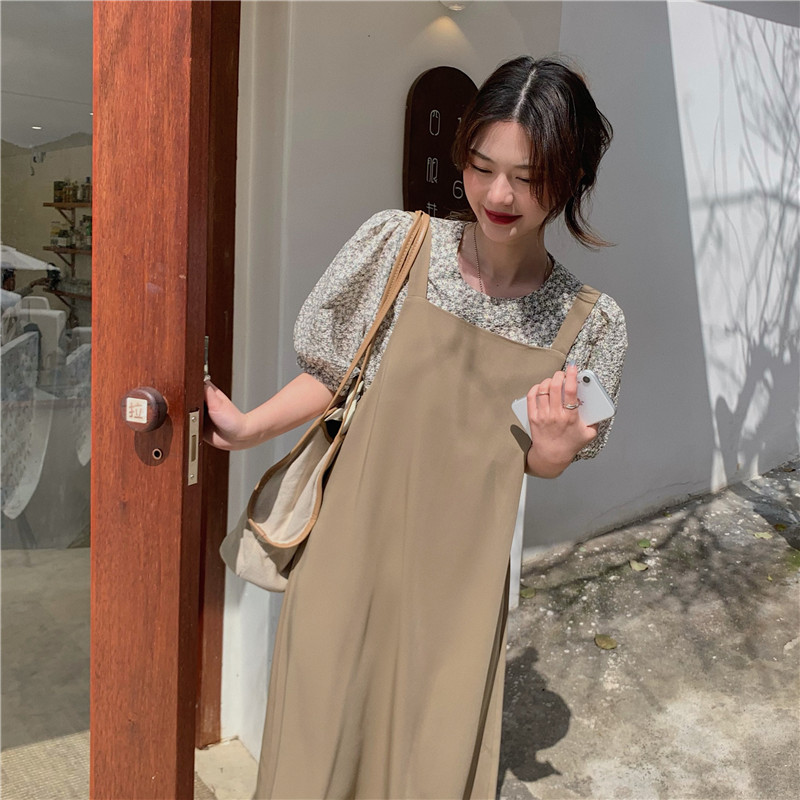 Set váy hai dây dáng suông rộng dài qua gối kèm áo kiểu bánh bèo nữ hoa nhí tay ngắn | BigBuy360 - bigbuy360.vn