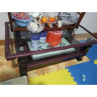 Cuộn xốp dán chống va đập bàn